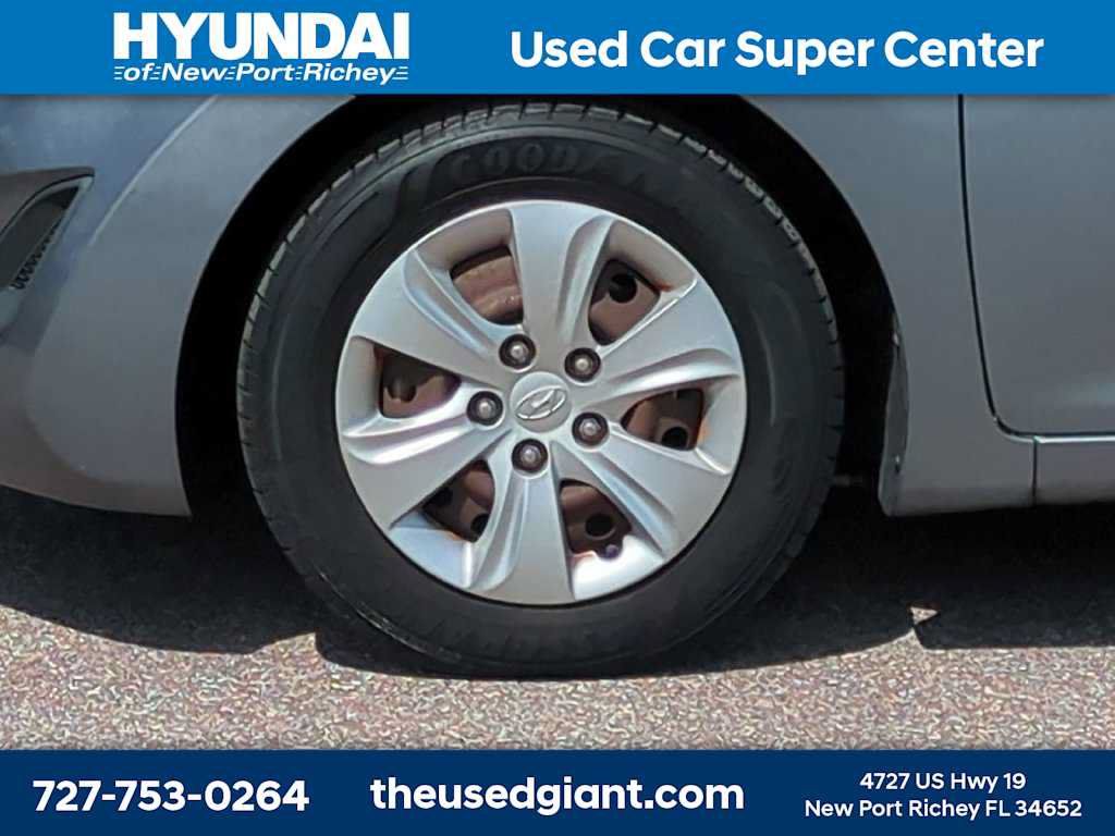 Used 2016 Hyundai Elantra SE FWD image 10