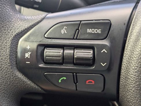 Used 2018 Kia Sorento L FWD image 32