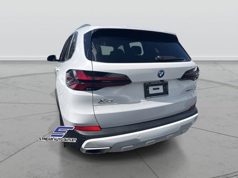 Used 2025 BMW X5 xDrive50e AWD/4WD image 7