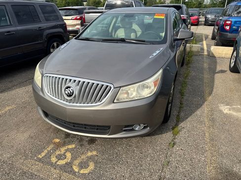 Used 2010 Buick LaCrosse CXL FWD image 1