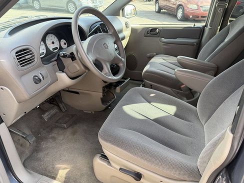 Used 2002 Dodge Grand Caravan SE image 11