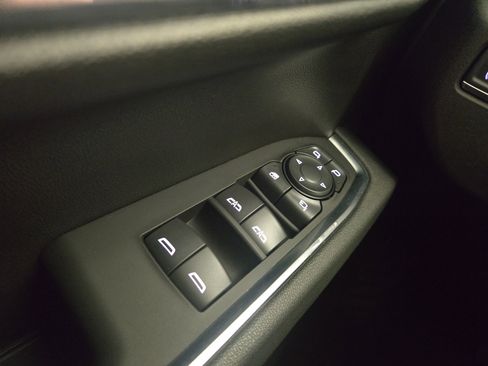 Used 2025 Chevrolet Silverado 1500 LTZ w/ Technology Package image 30