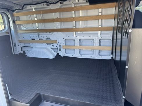 Used 2025 Ford Transit 250 Low Roof w/ Exterior Upgrade Package RWD image 4
