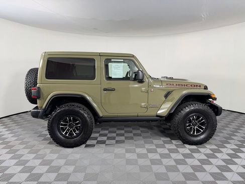 Used 2025 Jeep Wrangler Rubicon image 11