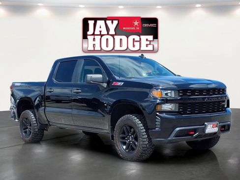 Used 2022 Chevrolet Silverado 1500 Custom Trail Boss w/ Safety Confidence Package AWD/4WD image 1