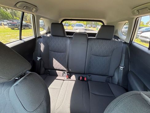 Used 2025 Toyota Corolla Cross LE image 38