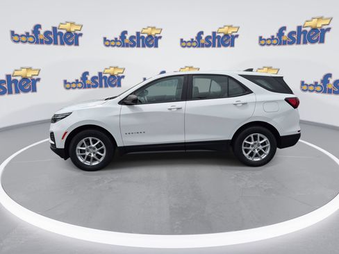 Certified 2022 Chevrolet Equinox LS AWD/4WD image 5