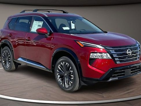 New 2026 Nissan Rogue Platinum w/ Platinum Premium Package image 2