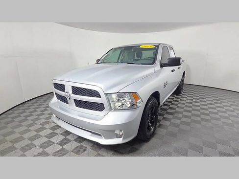 Used 2019 RAM 1500 Express RWD image 49