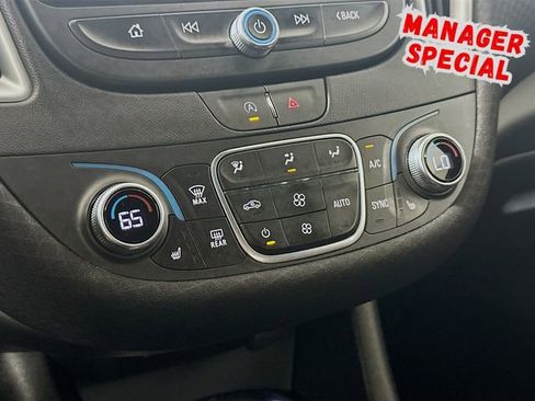 Used 2024 Chevrolet Malibu LT image 18