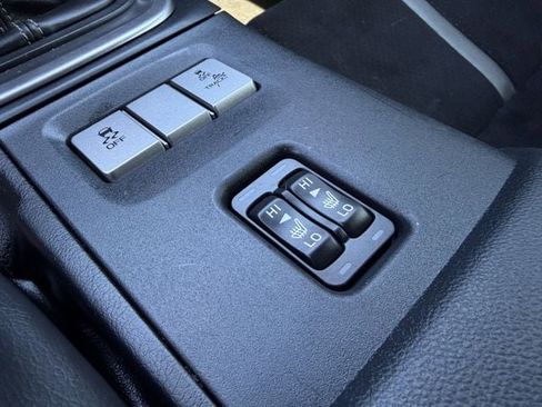 Used 2024 Toyota GR86 Premium image 22