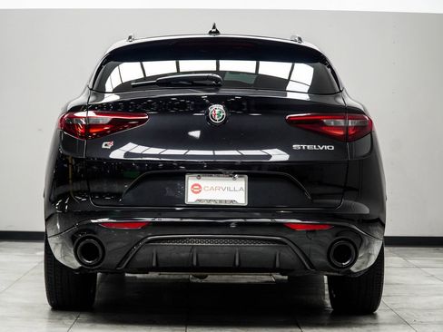 Used 2023 Alfa Romeo Stelvio Veloce AWD/4WD image 12