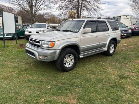 Used 2000 Toyota 4Runner Limited image 15