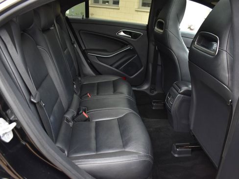 Used 2014 Mercedes-Benz CLA 250 4MATIC image 39