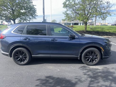 Used 2023 Honda CR-V Sport image 14