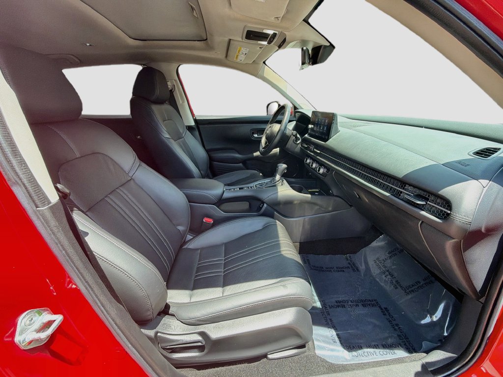 Certified 2024 Honda HR-V EX-L image 30