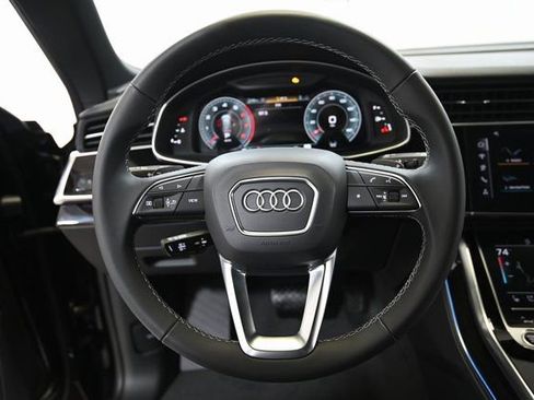 Used 2026 Audi Q8 Premium Plus AWD/4WD image 4
