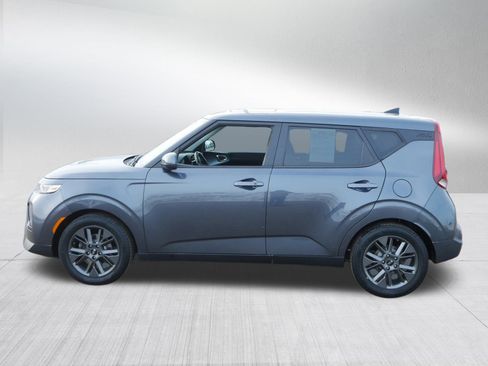 Used 2021 Kia Soul EX image 4