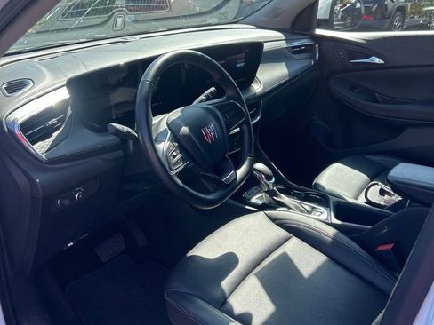 Used 2024 Buick Encore GX Sport Touring image 12