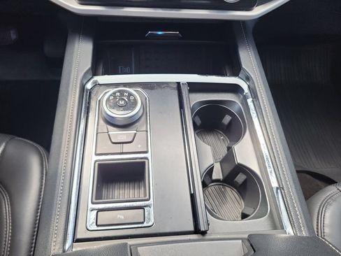 Used 2023 Ford Expedition XLT RWD image 18