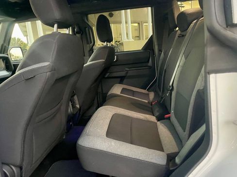 Used 2025 Ford Bronco Big Bend image 13