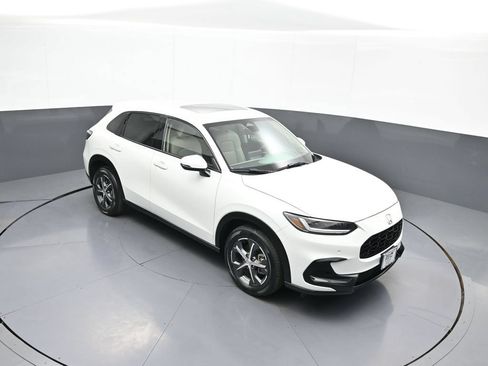 Certified 2024 Honda HR-V EX-L image 35