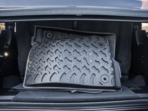 Used 2020 Jeep Wrangler Sport image 8