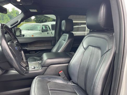 Used 2018 Ford Expedition Max Limited w/ Equipment Group 302A AWD/4WD image 16