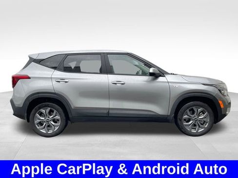 Used 2025 Kia Seltos LX AWD/4WD image 6