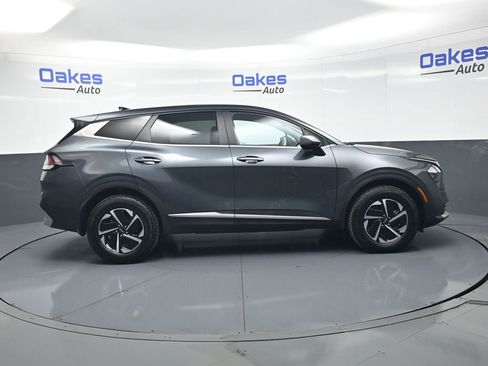 Certified 2023 Kia Sportage LX AWD/4WD image 9