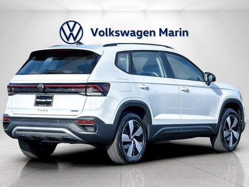 New 2026 Volkswagen Taos S image 5