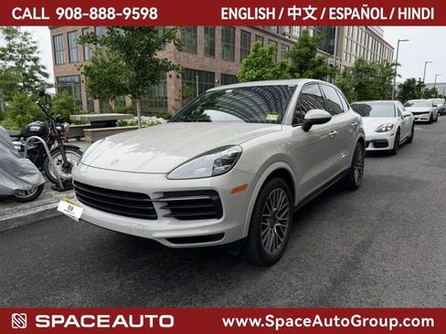 Used 2020 Porsche Cayenne w/ Premium Package Plus AWD/4WD image 1