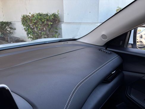 Used 2025 Nissan Sentra SV FWD image 29