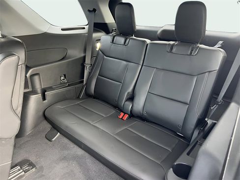 Used 2023 Ford Explorer XLT w/ Equipment Group 202A image 12