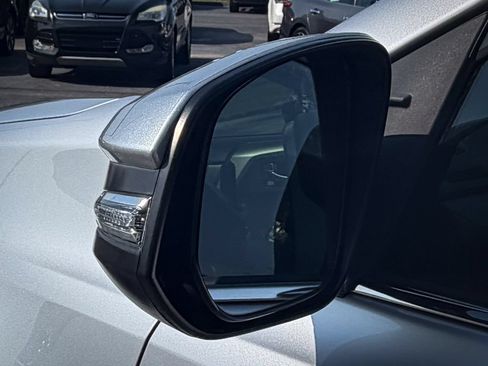 Used 2015 Toyota RAV4 XLE FWD image 24