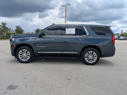 Used 2021 GMC Yukon SLT w/ SLT Luxury Plus Package AWD/4WD image 8