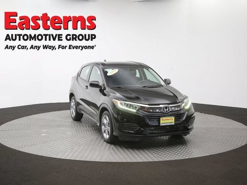 Used 2021 Honda HR-V LX image 48