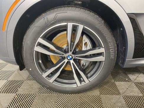 New 2026 BMW X7 xDrive40i w/ M Sport Package AWD/4WD image 6
