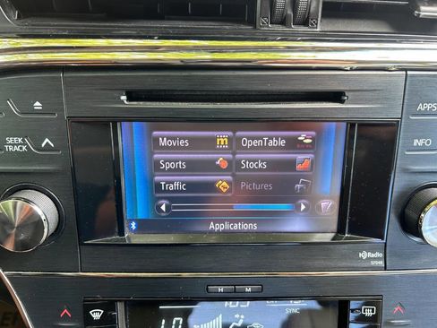 Used 2014 Toyota Avalon XLE Premium FWD image 22