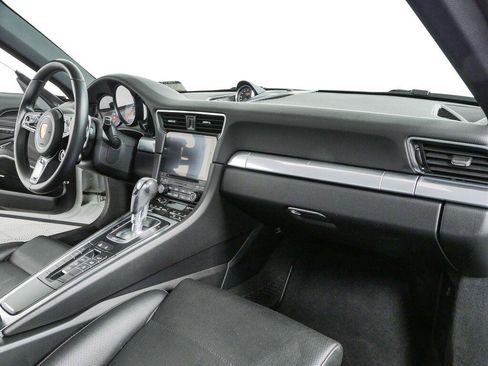 Certified 2018 Porsche 911 Carrera S RWD image 22