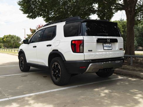 Used 2026 Honda Passport TrailSport Elite image 7