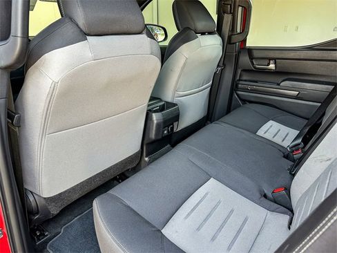 Used 2024 Toyota Tacoma TRD Off-Road image 27