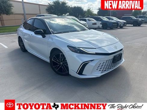 Used 2025 Toyota Camry XSE w/ Premium Package FWD image 1