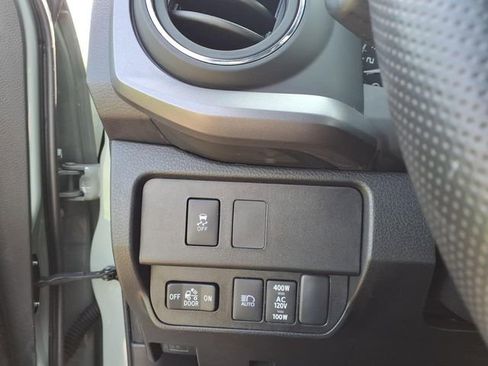 Certified 2023 Toyota Tacoma TRD Sport image 16