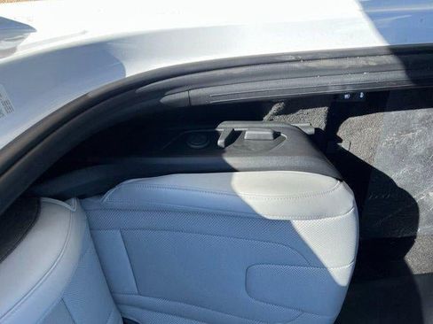 New 2026 Hyundai Elantra Limited FWD image 83
