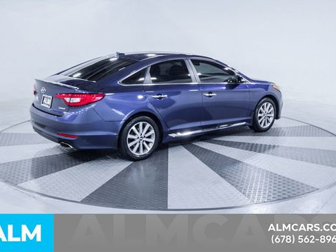 Used 2017 Hyundai Sonata Limited w/ Ultimate Package 04 FWD image 10