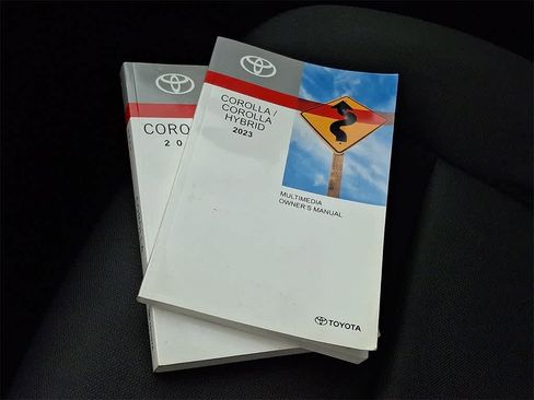 Used 2023 Toyota Corolla LE w/ Carpet Mat Package (TMS) image 25