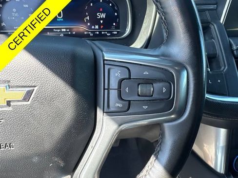 Used 2023 Chevrolet Suburban Premier AWD/4WD image 16