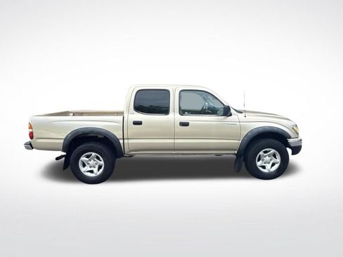 Used 2004 Toyota Tacoma PreRunner RWD image 4