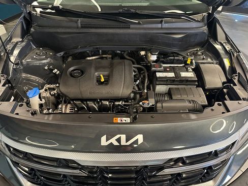 Used 2024 Kia Seltos EX AWD/4WD image 24
